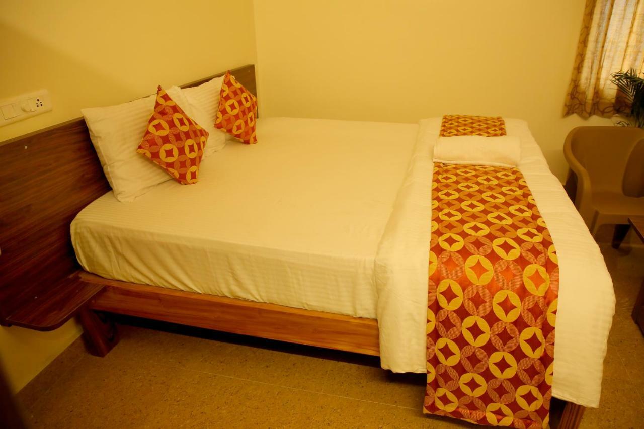 Bhavana Homestay Tirupati Esterno foto