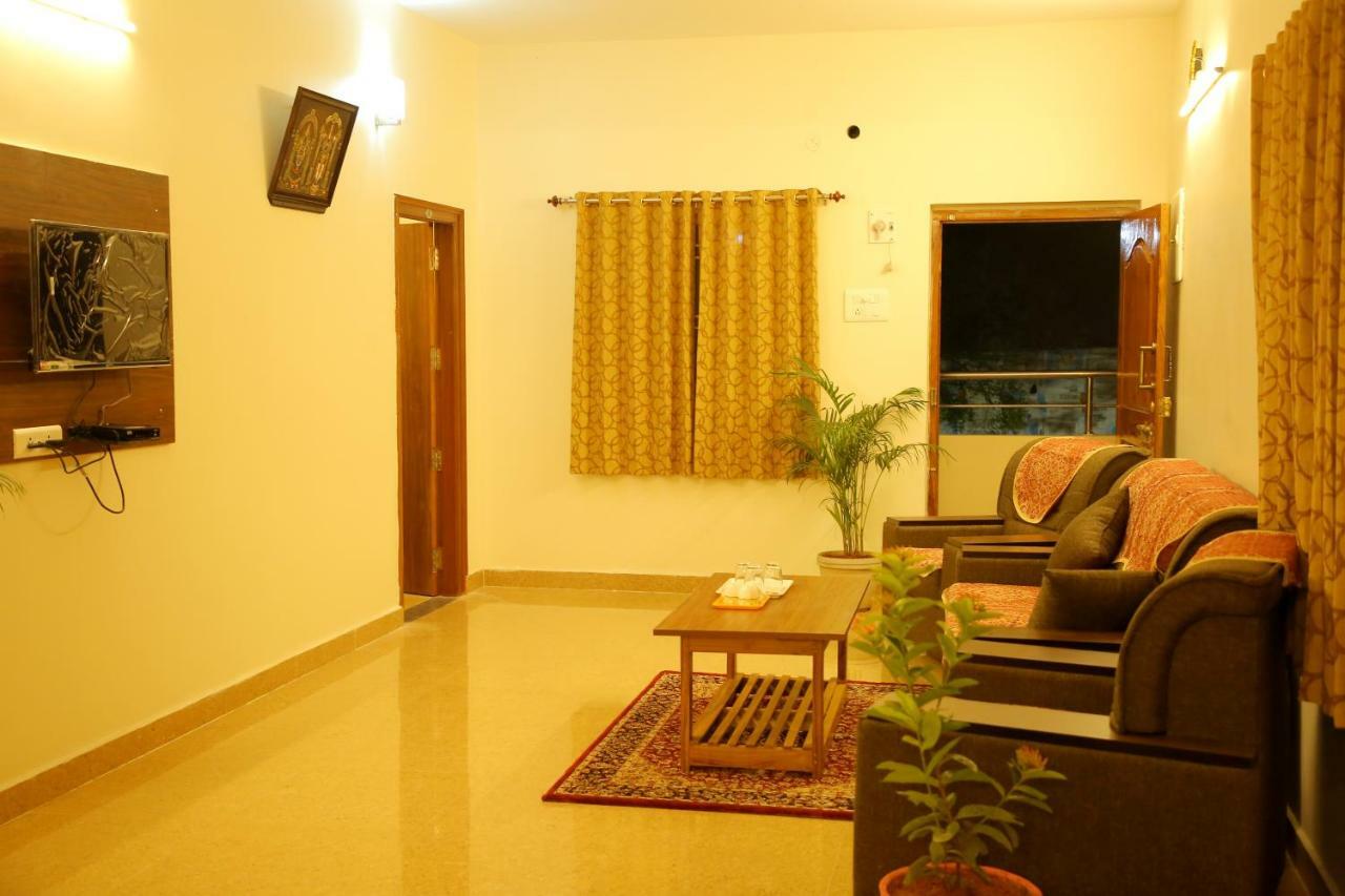 Bhavana Homestay Tirupati Esterno foto